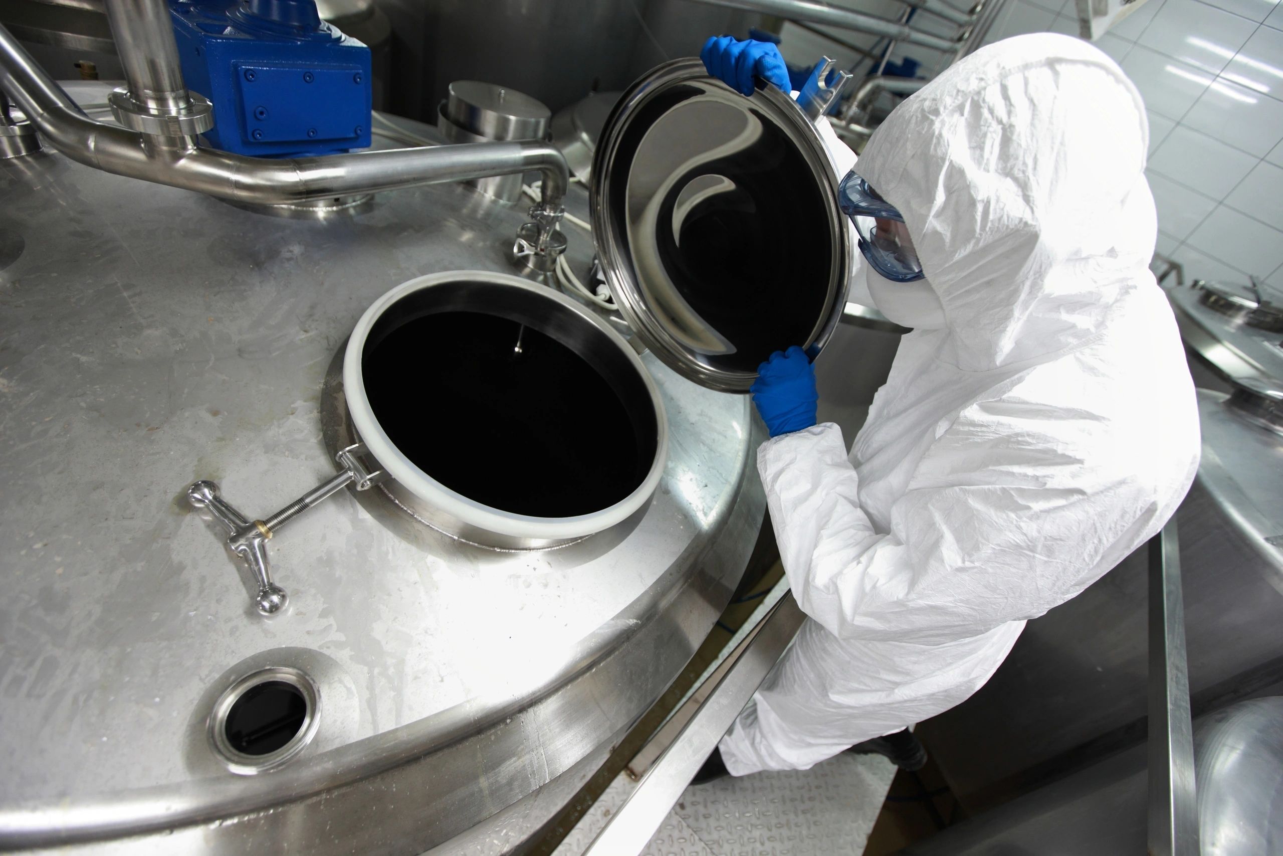 Chemical plant and laboratory